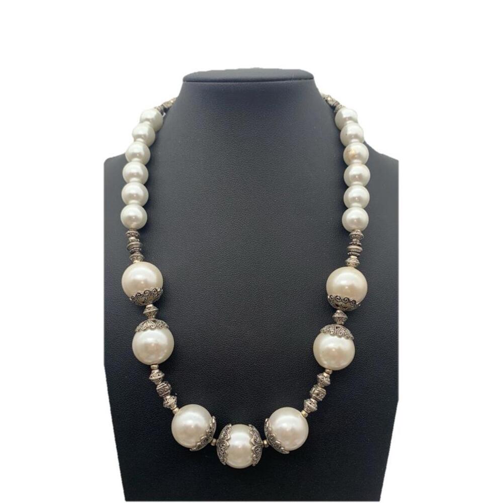 Chunky faux Pearl Necklace Silver Tone Filigree Caps And Ornate Accent Beads - Picture 2 of 5